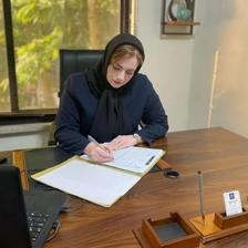 وکیل انسیه یوسف پور