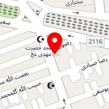 آموزشگاه کاشت ناخن لاک قرمز