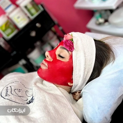 سالن مراقبت پوستی مانلی