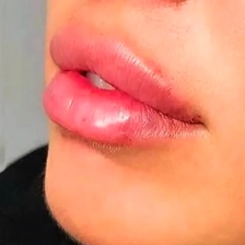 کلینیک زیبایی دکتر علیرضا رئوف