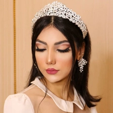 سالن زیبایی ماه زاد