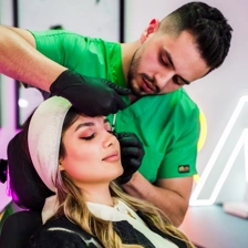 کلینیک زیبایی دکتر نریمان فاضلی