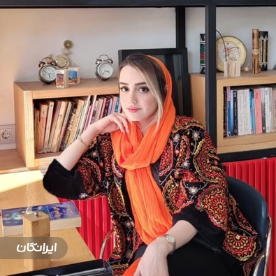وکیل شقایق کشاورز