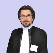 وکیل محمد امین امیدوار بی بالان
