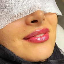 کلینیک زیبایی دکتر کورش درست