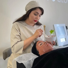 کلینیک زیبایی زیبا