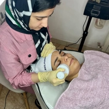 مرکز خدمات پوستی توانا