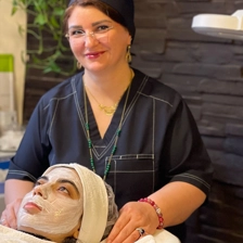 سالن مراقبت پوستی رضایی