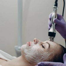 کلینیک زیبایی تاج