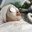 فیشیالیست عاطفه باقرنژاد