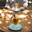 کافی شاپ بناک